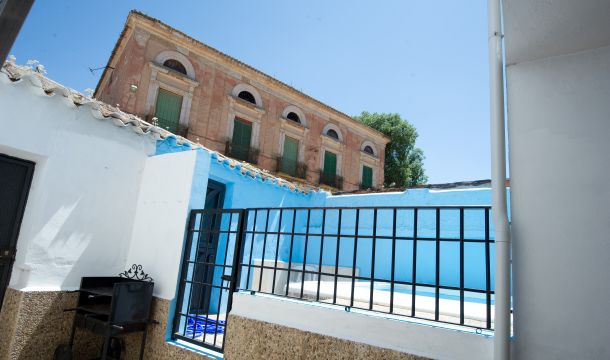 patio pernales I