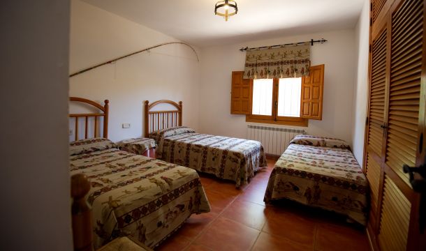 habitacion triple pernales II